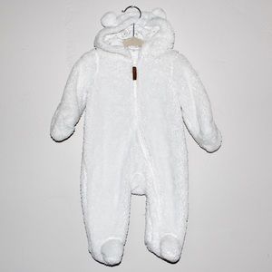Carter’s Plush Teddybear Suit sz 6 mos.